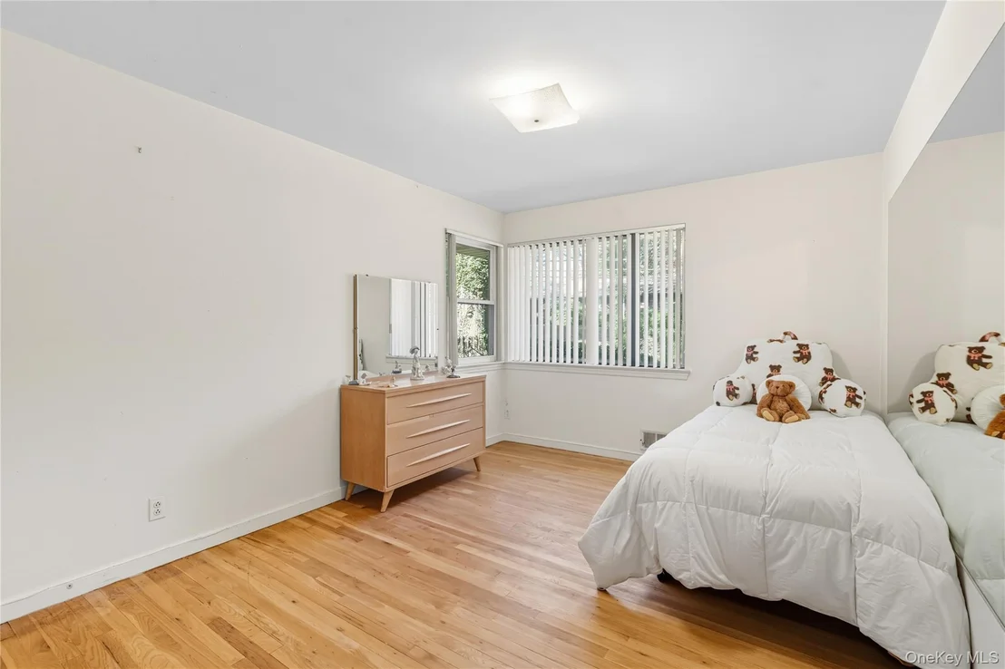 Photo of 62 The Hemlocks