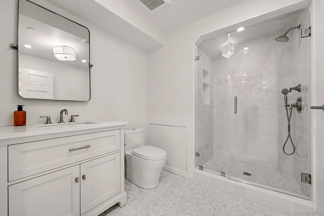 Photo of 32 Valimar Boulevard