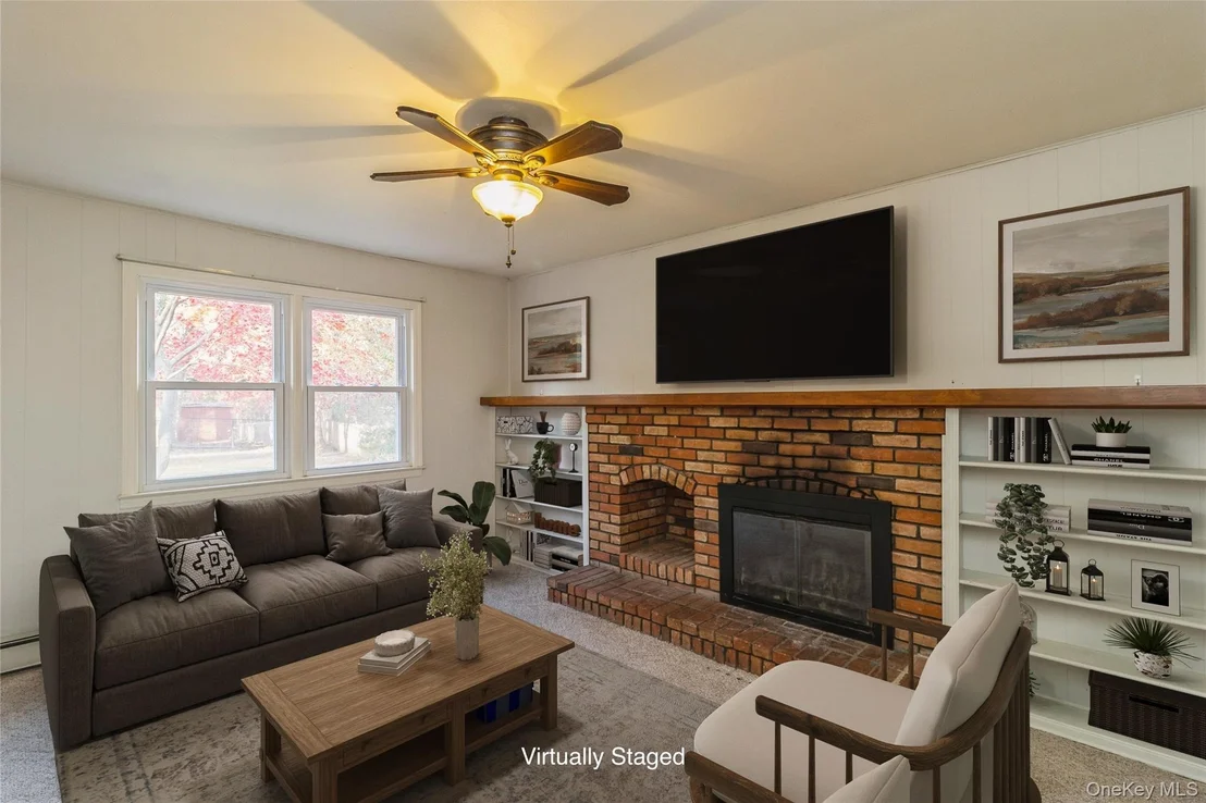 Photo of 15 Mobrey Lane