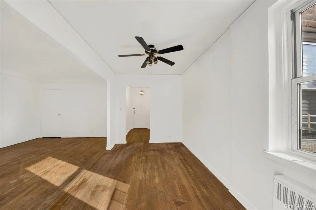 Photo of Unit 3C at 811 Bronx River Road
