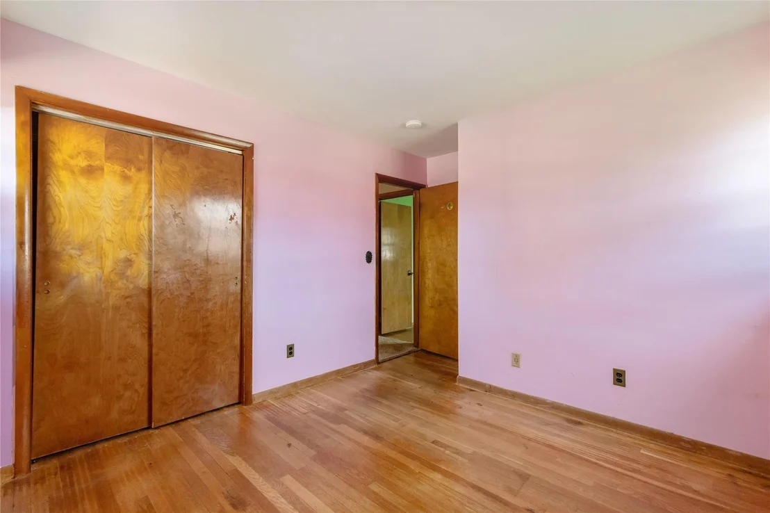 Photo of 156 2nd Street