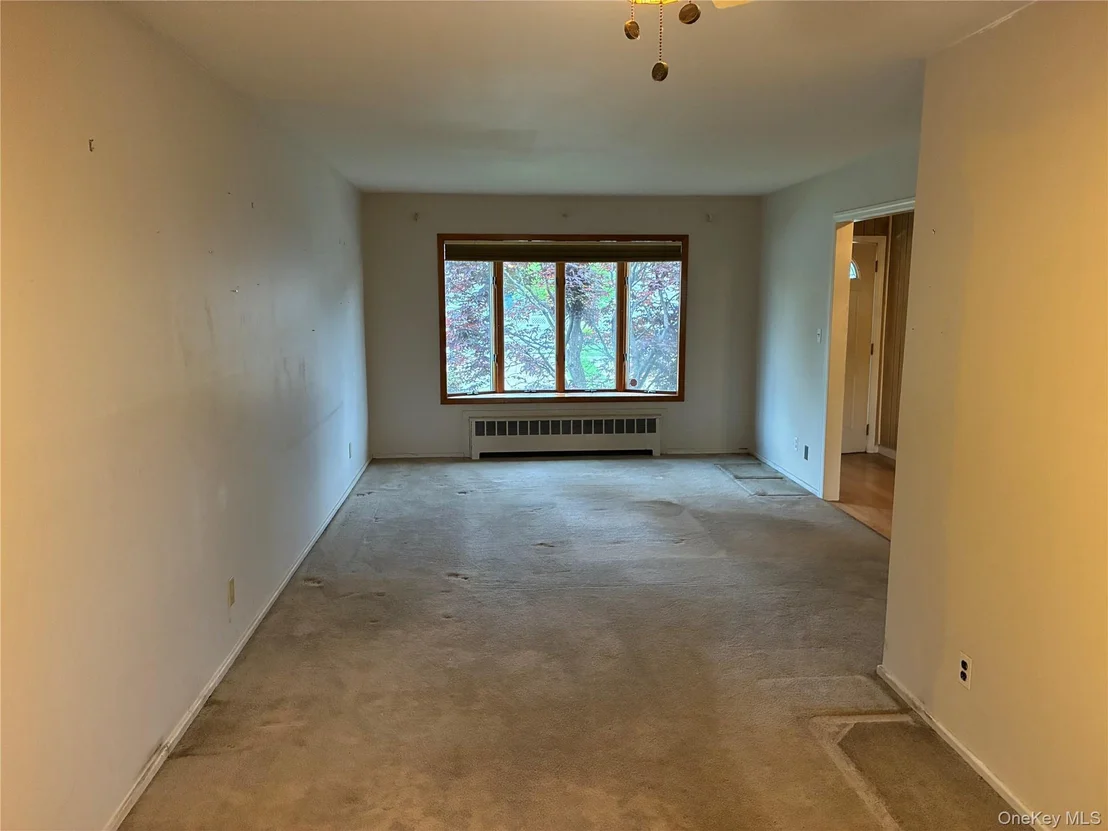 Photo of 27 Elizabeth Drive