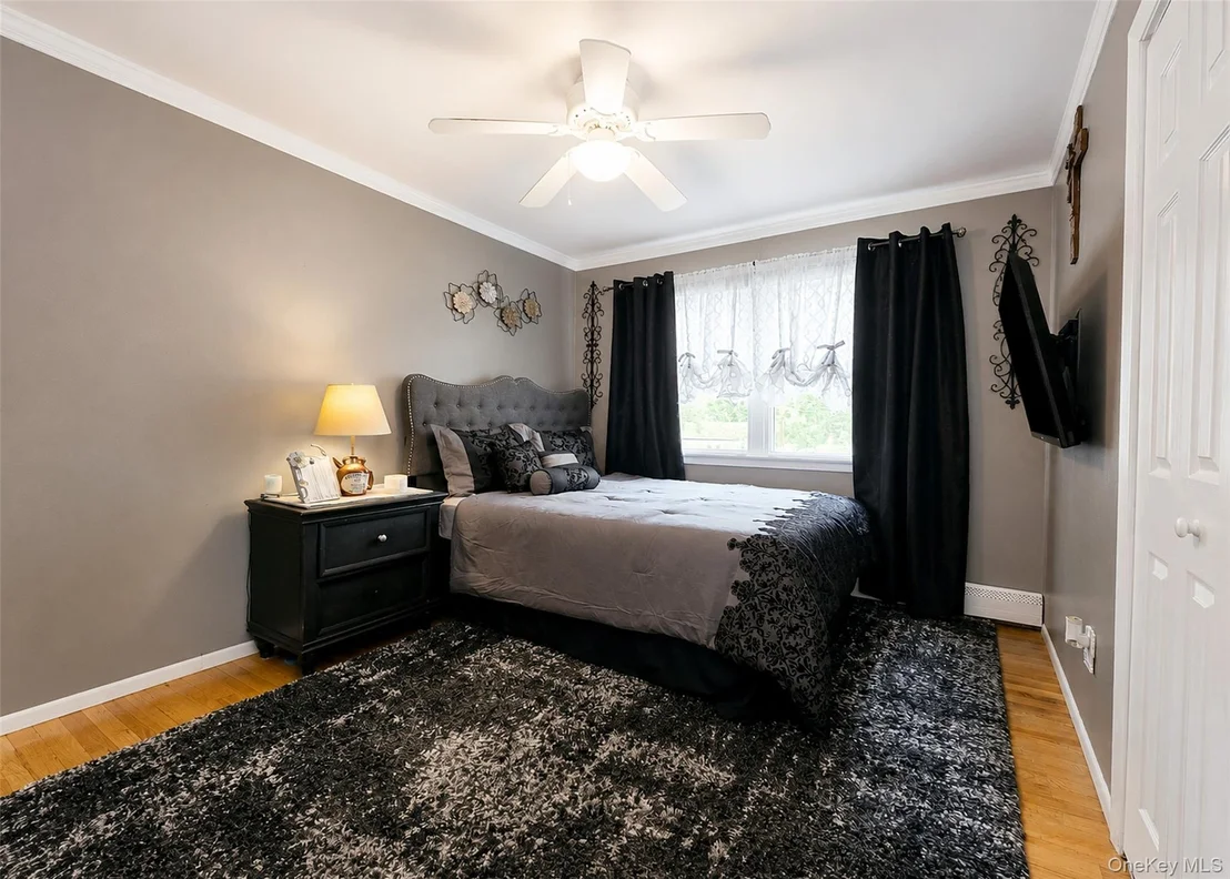 Photo of 5 Avenue B