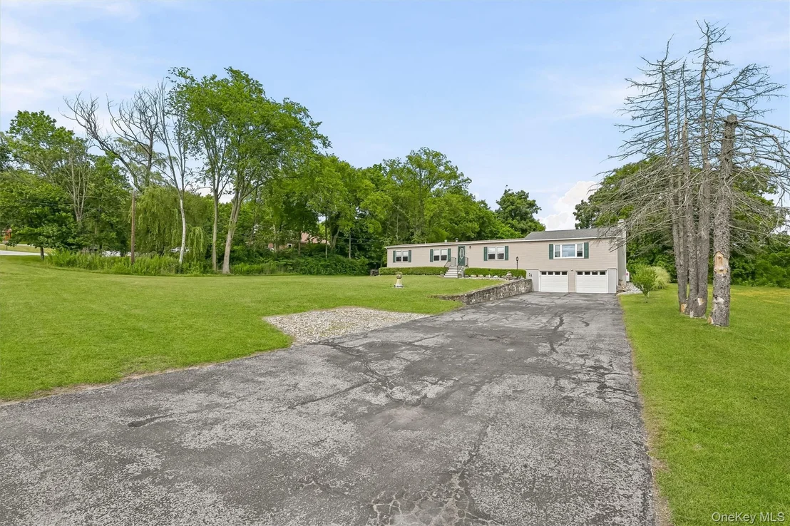 Photo of 726 County Route 93