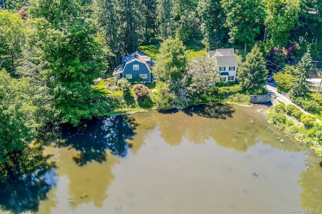 Photo of 65 Douglas Road