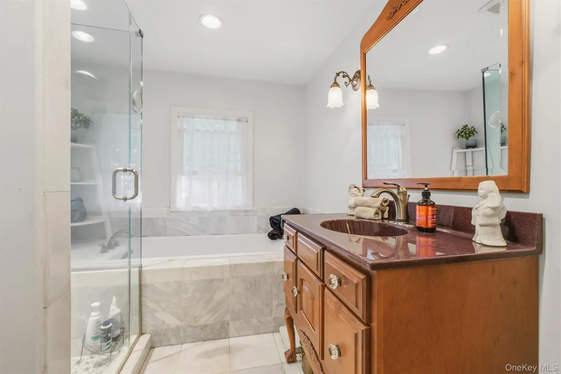 Photo of 24 Tamarack Road