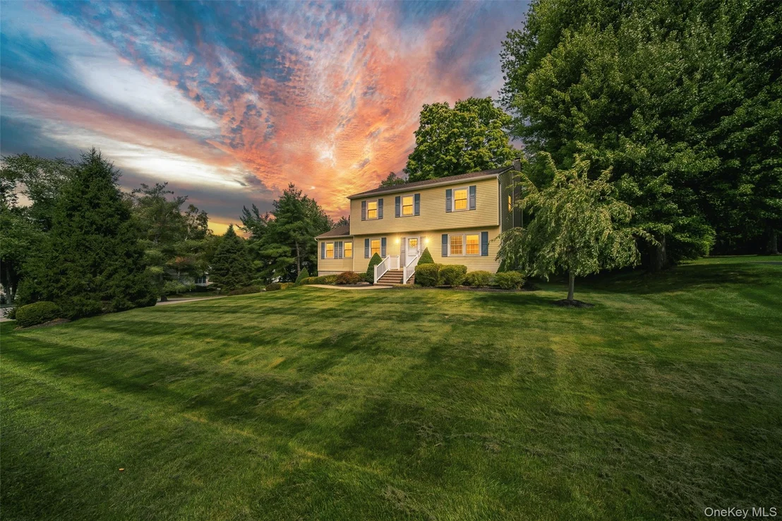 Photo of 1 Tanglewood Lane