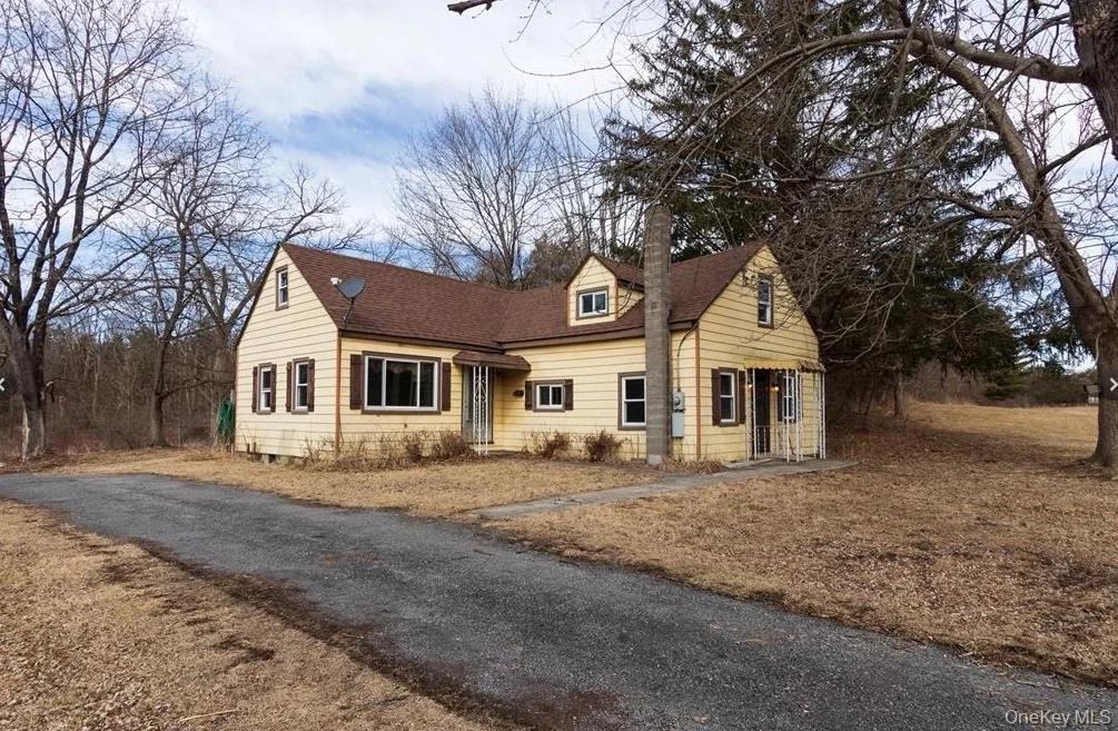 Photo of 2925 Old Kings Road