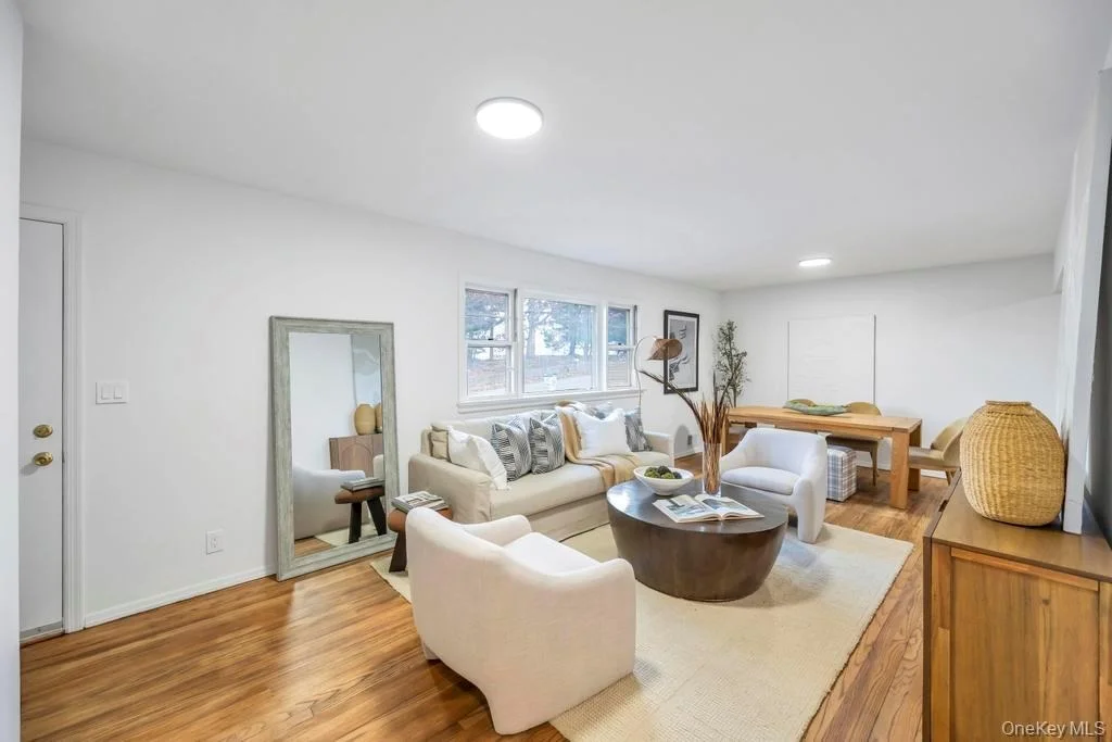 Photo of 4 Washington Avenue