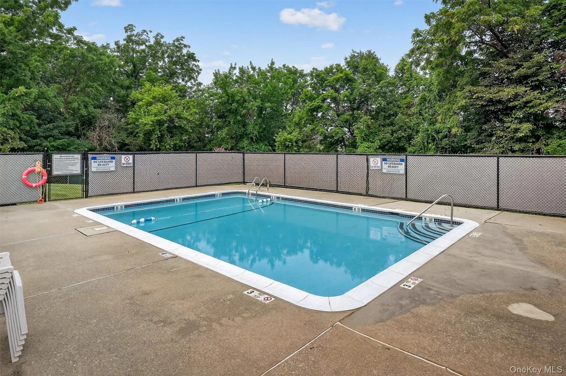 Photo of 27 Waterview Estate
