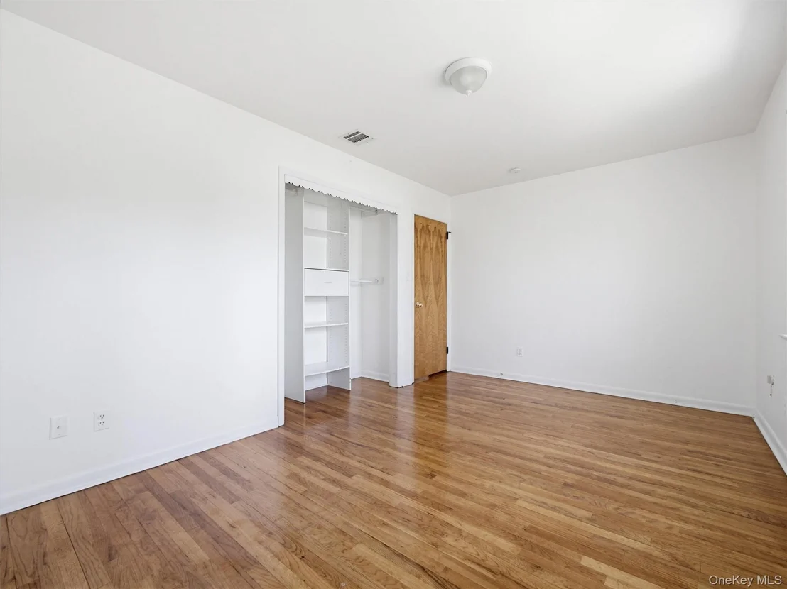 Photo of 11 Willow Drive