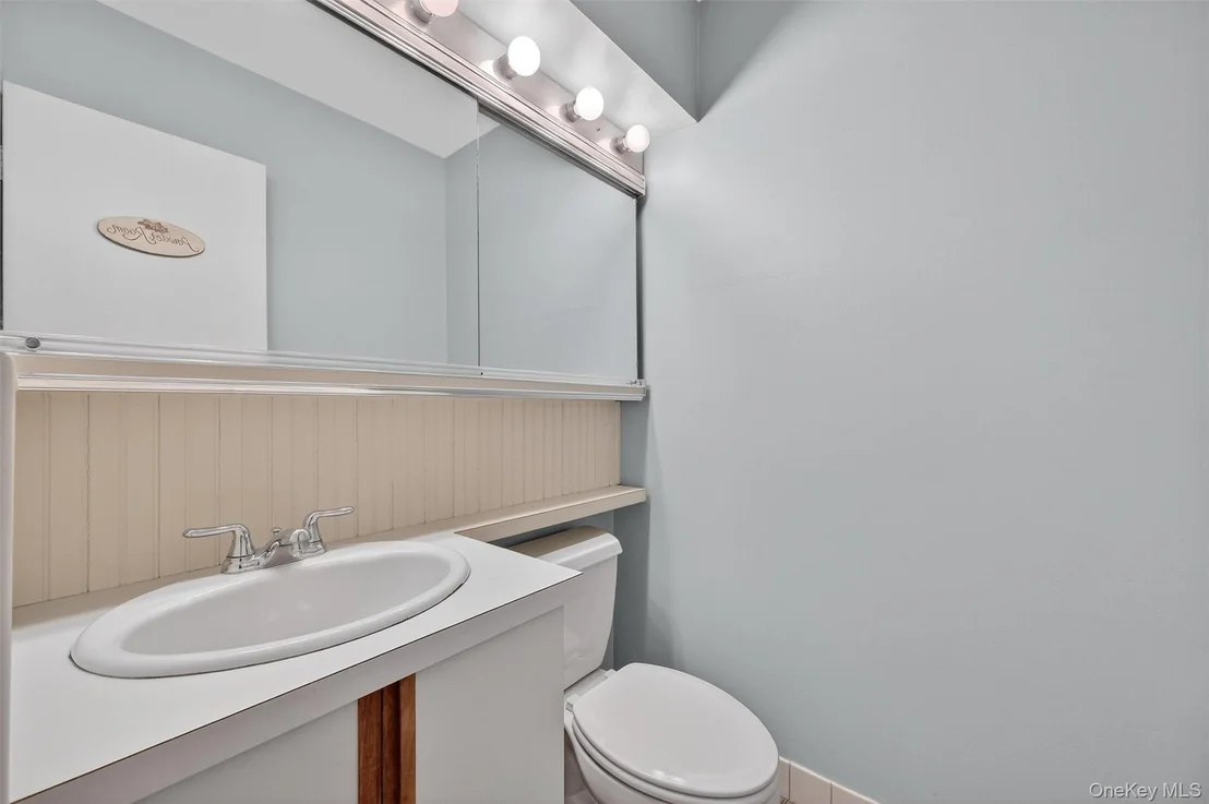 Photo of 27 Waterview Estate