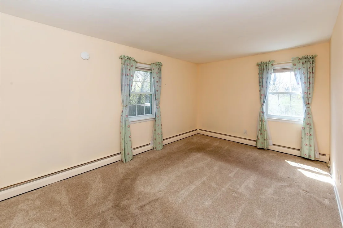 Photo of 37 Lincoln Drive