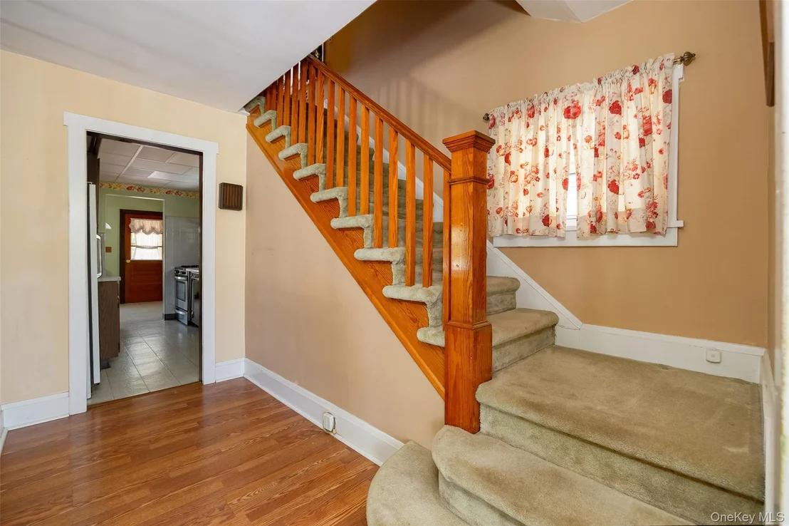 Photo of 6 Irving Avenue