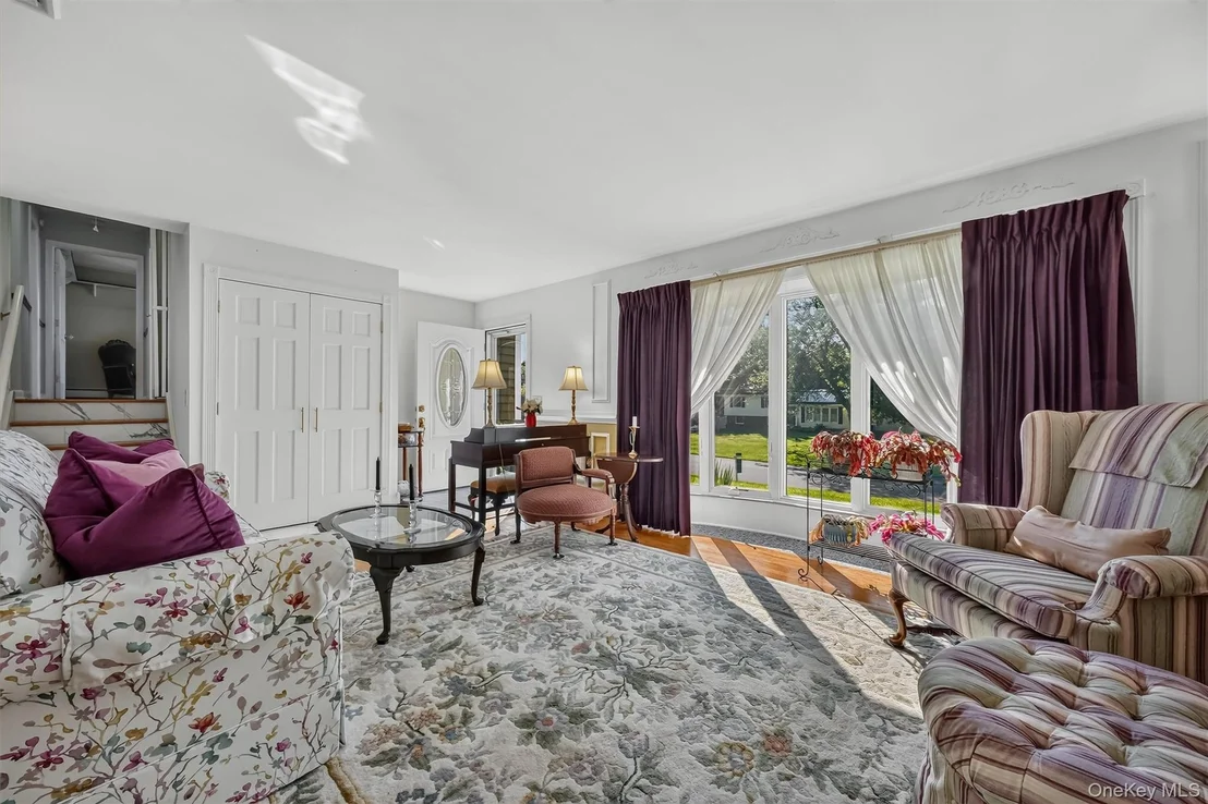 Photo of 17 N Jackson Drive
