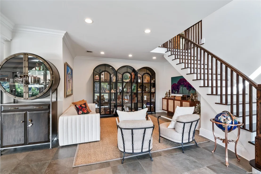 Photo of 100 Riverview Terrace
