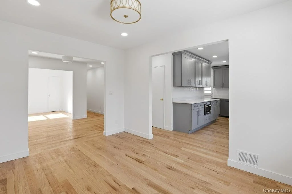 Photo of 32 Rockland Drive