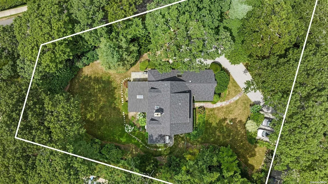 Photo of 83 Beach Road