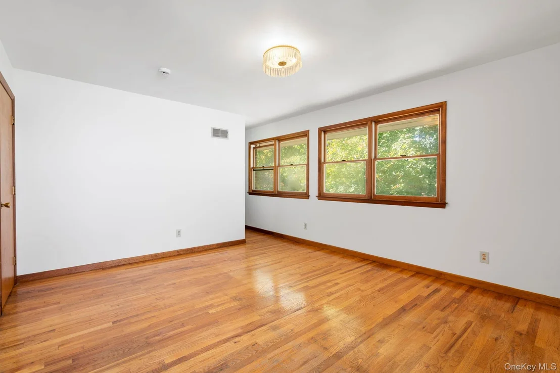 Photo of 37 Cathy Road