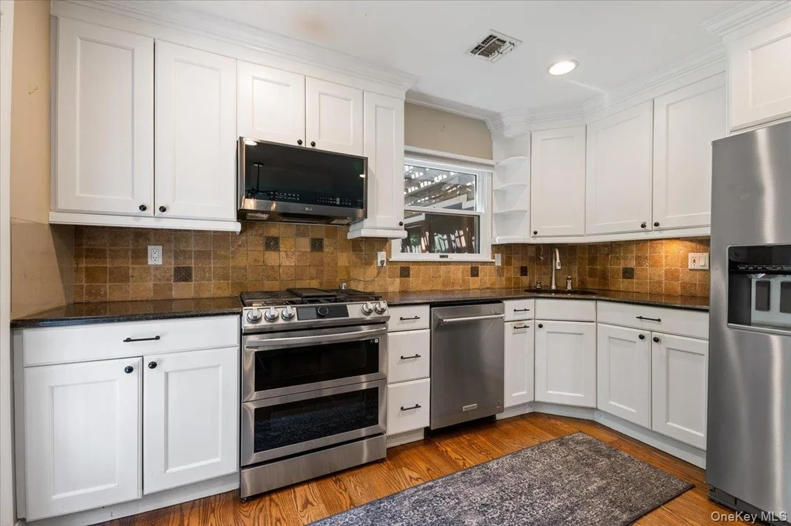 Photo of 16 Brook Lane