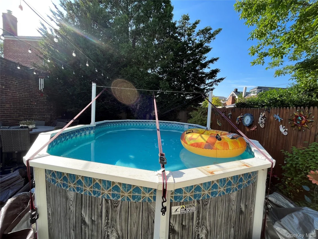 Photo of 2955 Philip Avenue