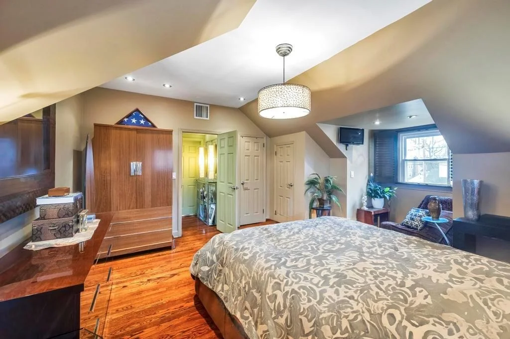 Photo of 82 cornwell Avenue