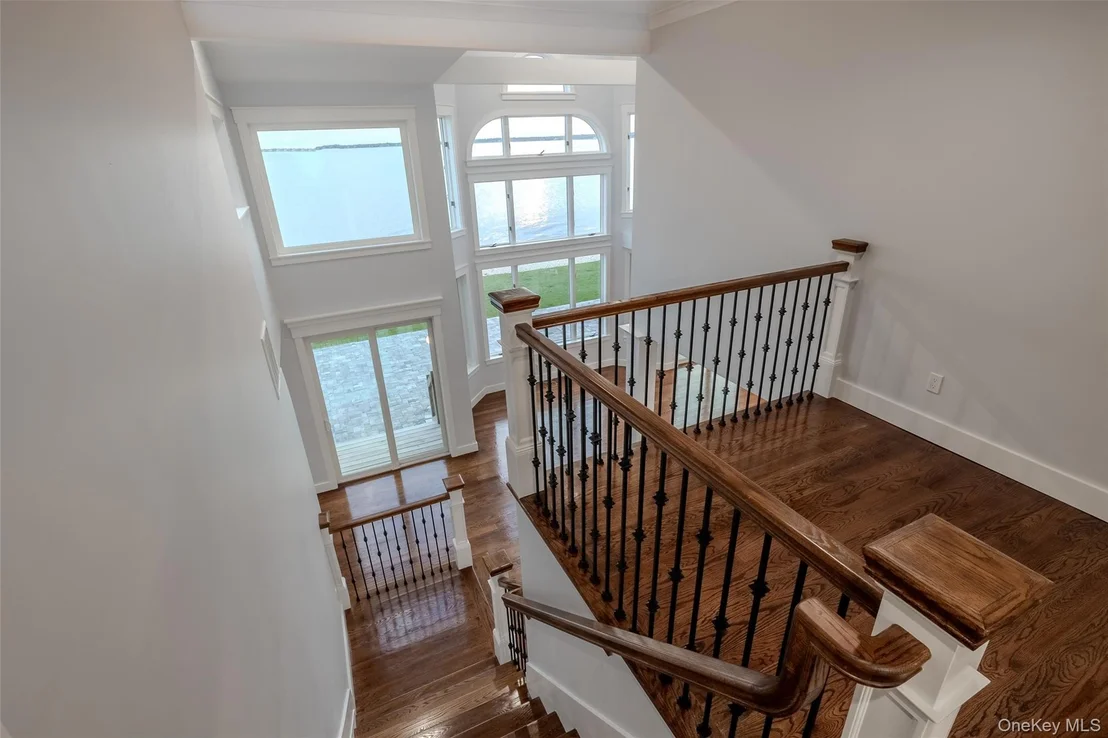 Photo of 72 Grandview Drive