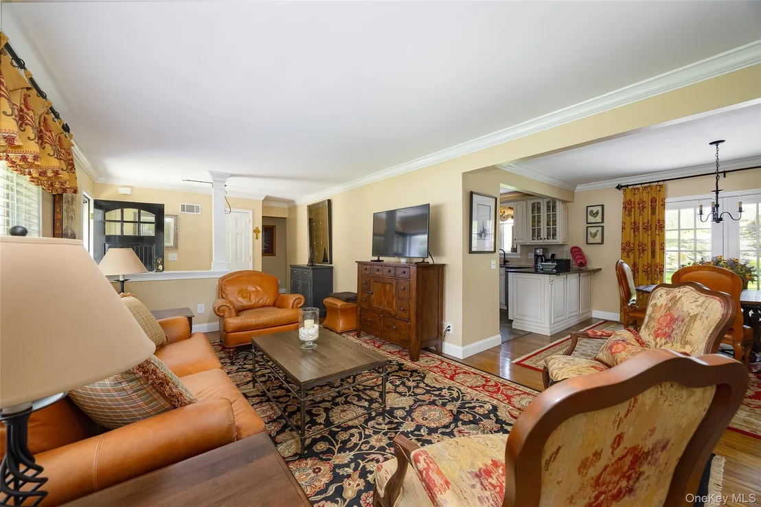 Photo of 4 Douglas Road
