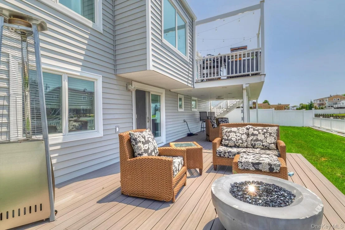 Photo of 3784 Carrel Boulevard