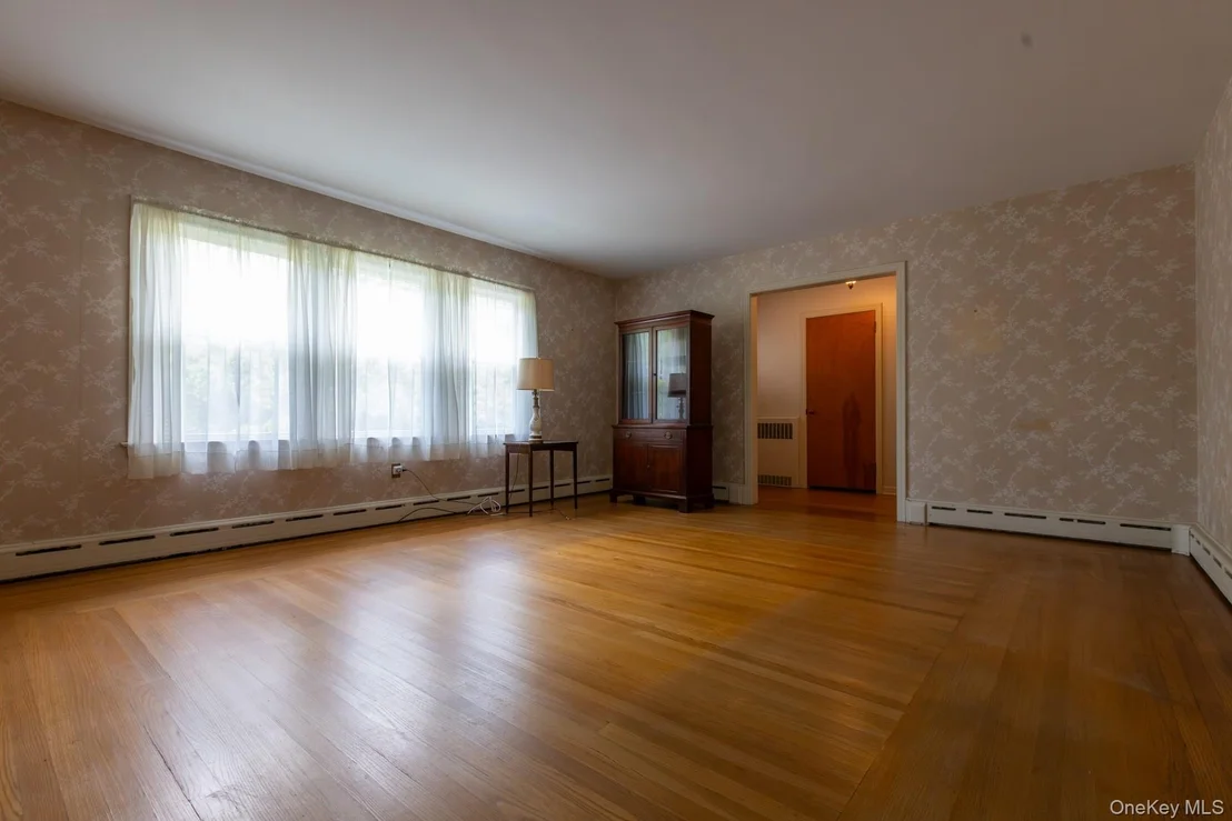 Photo of 10 Degarmo Place