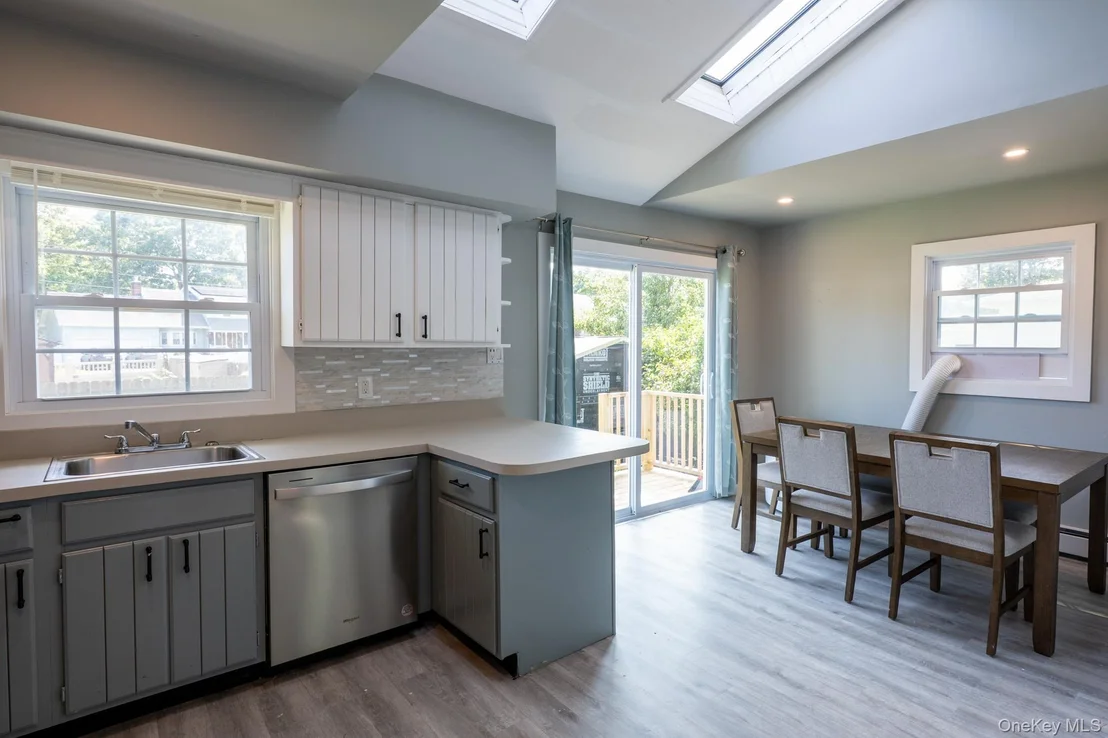 Photo of 8 Silver Road