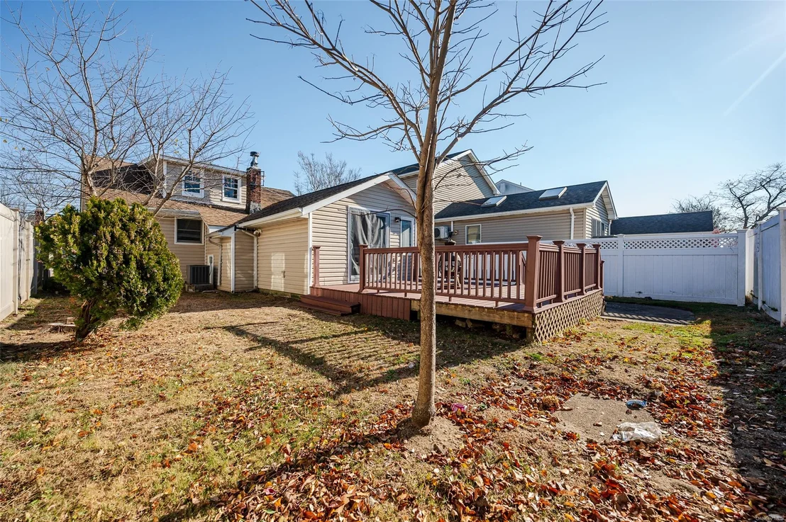 Photo of 3384 Bay Front Drive