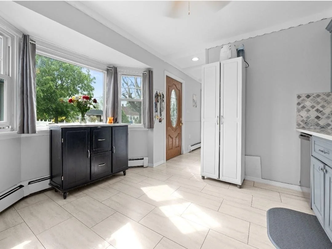 Photo of 33 Saddle Lane