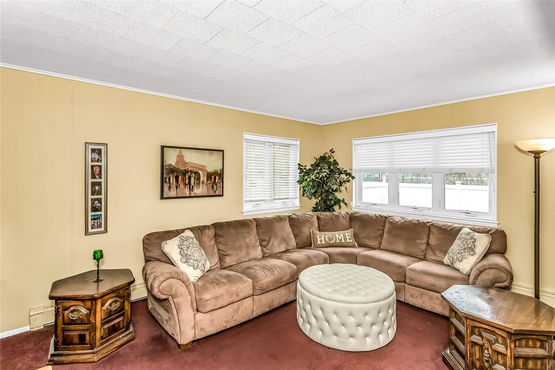 Photo of 17 Hillside Avenue