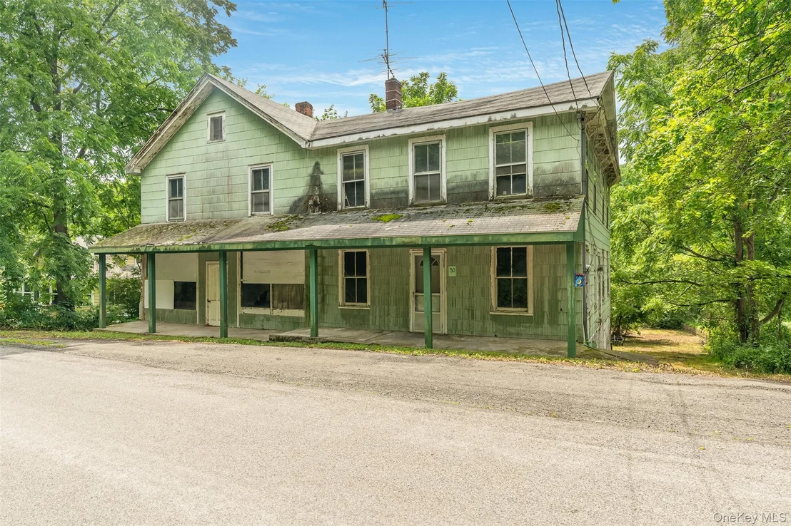 Photo of 50 Maple Street