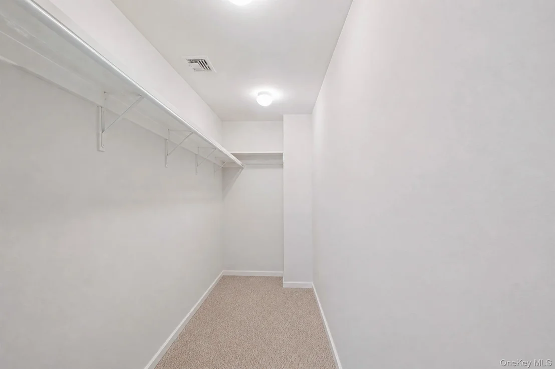 Photo of 187 Hallock Street