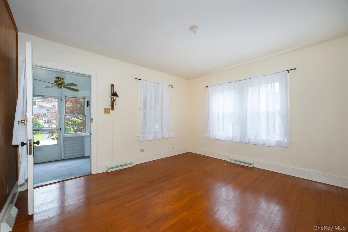 Photo of 37 Florence Avenue