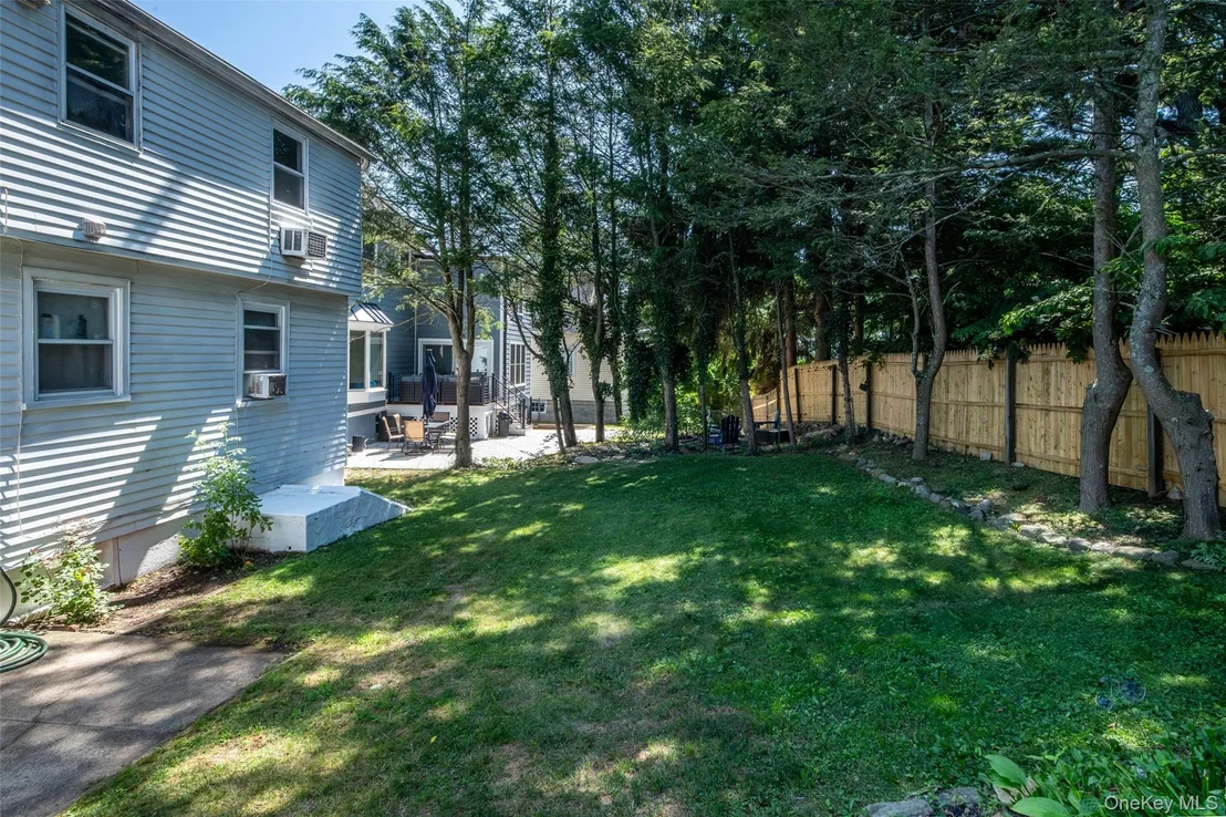 Photo of 40 Florence Avenue