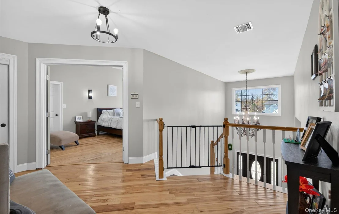 Photo of 33 Oceanview Boulevard