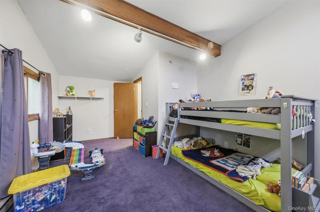Photo of 256 Haviland Drive