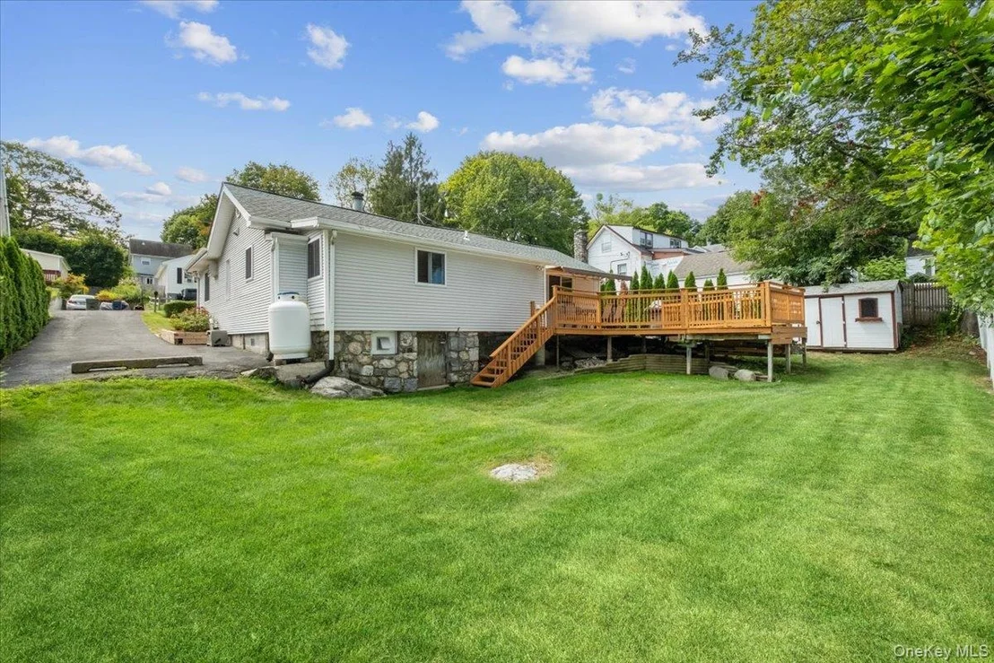 Photo of 333 Rockledge Road