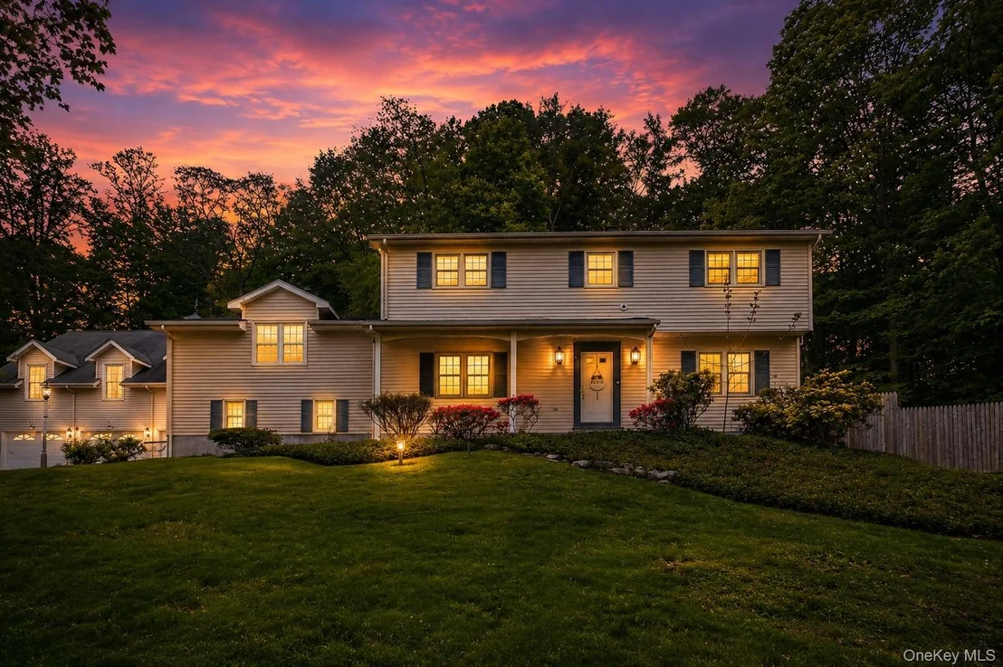 Photo of 2 Watergate Drive