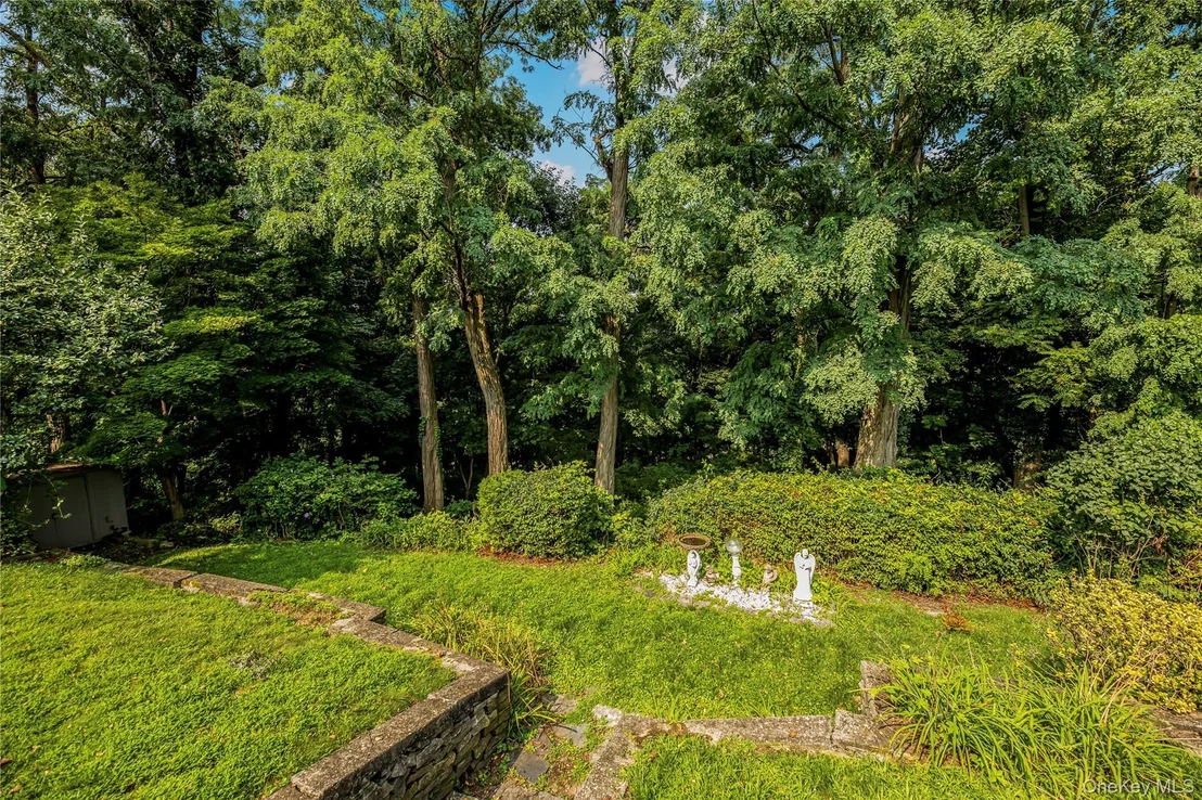 Photo of 33 Dexter Road