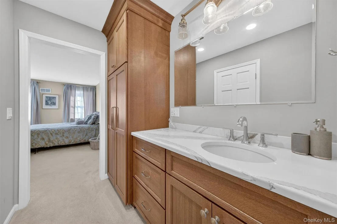 Photo of 12 Berghoff Drive