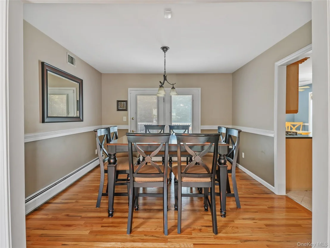 Photo of 30 Larkin Lane