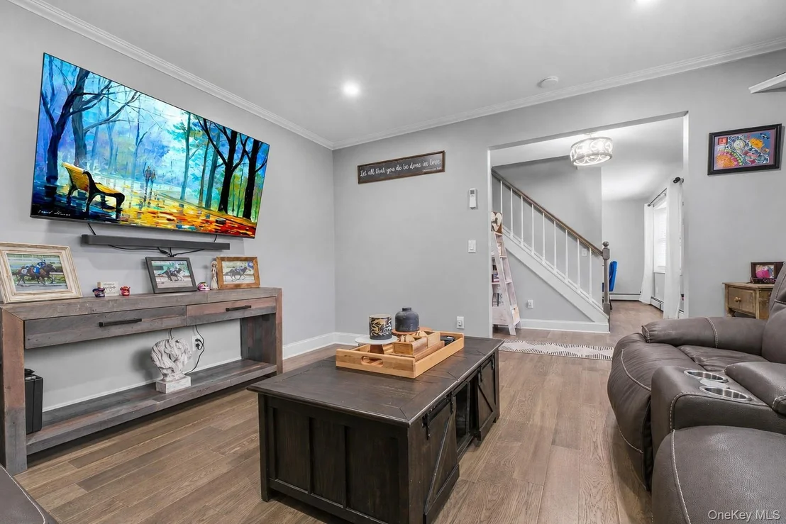 Photo of 20 Cary Road