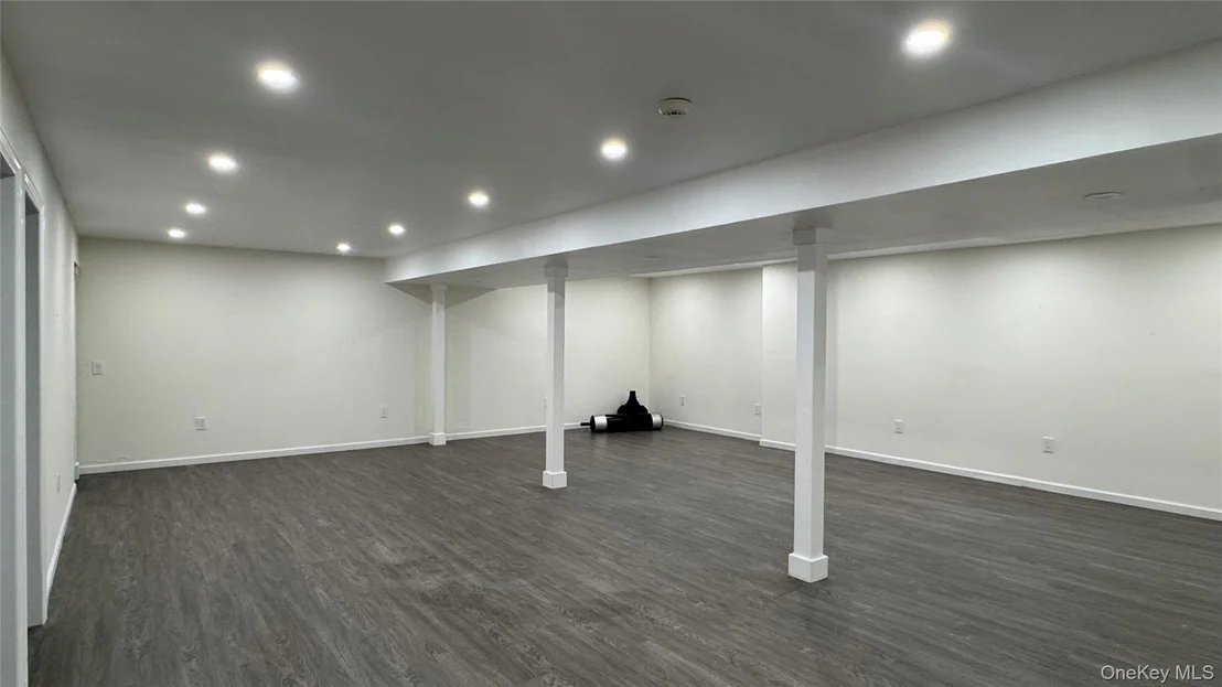 Photo of 20 Kettlepond Road