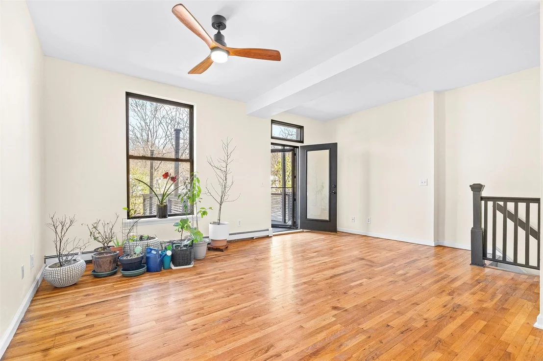 Photo of 1624 Park Street