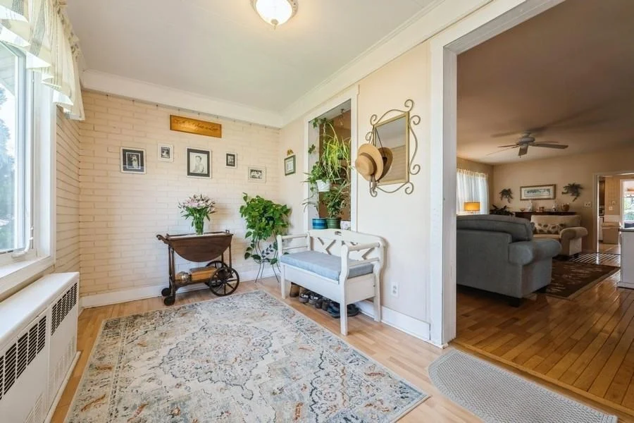 Photo of 1050 Lakeside Place