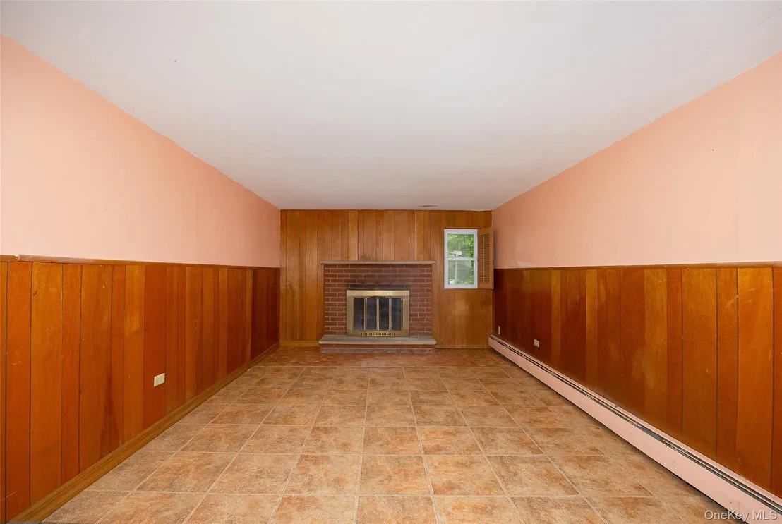 Photo of 24 Johns Boulevard